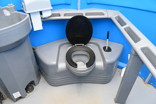 Portable Toilet Options We Offer in Myersville, MD